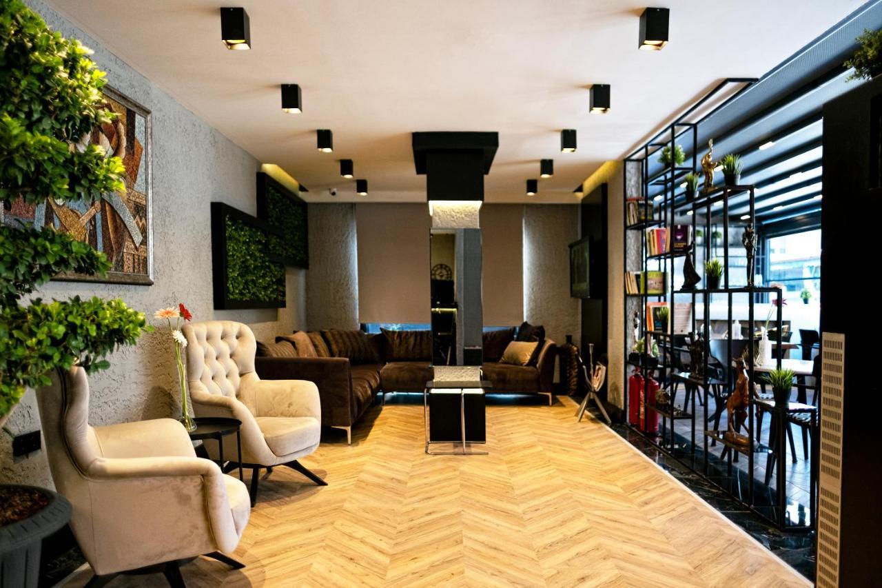 Mielo Lara Hotel Antalia Esterno foto