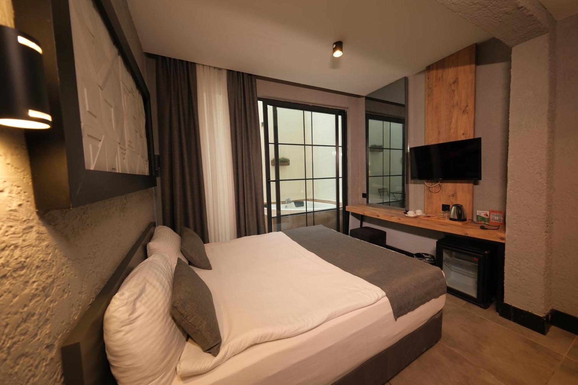 Mielo Lara Hotel Antalia Esterno foto
